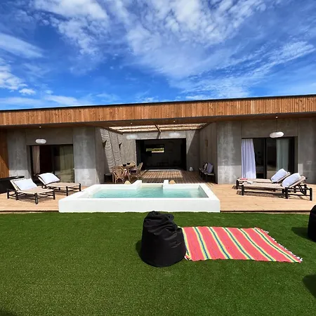 Magnifique Ecologique Piscine Jacuzzi Villa